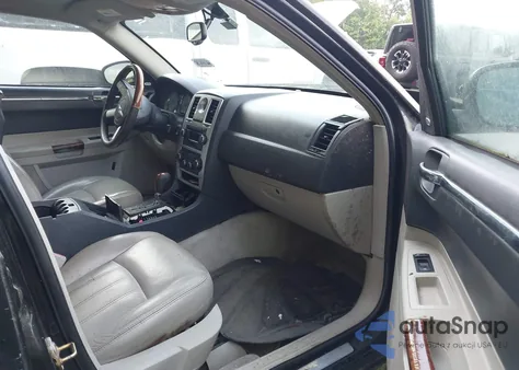 2006 Chrysler 300C из США, поврежденный, VIN 2C3KA63H56H177470